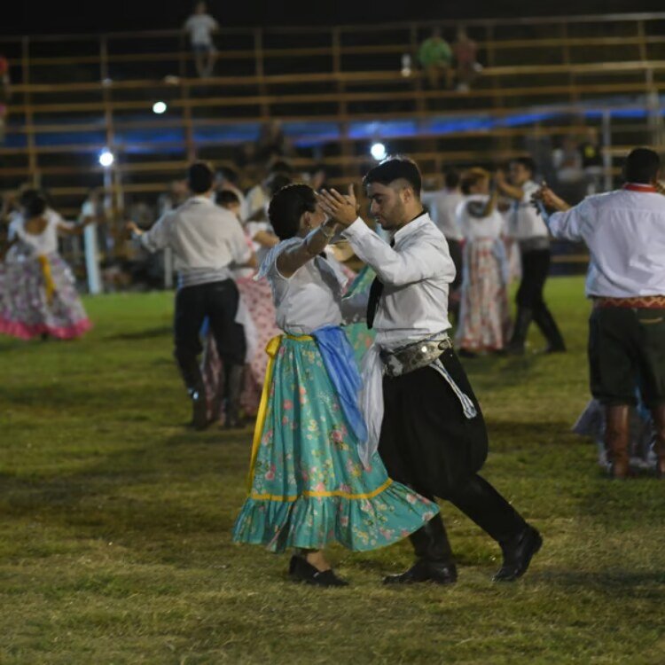Danzas latinoamericanas en el festival